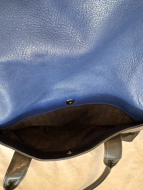 Michael Kors Tippi Large Leather Satchel in Black and Sapphire Zip Tote Bag - Picture 6 of 10